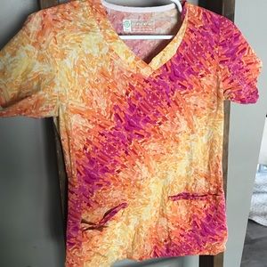 💜4/$10 3/$8 Sunset color scrub top